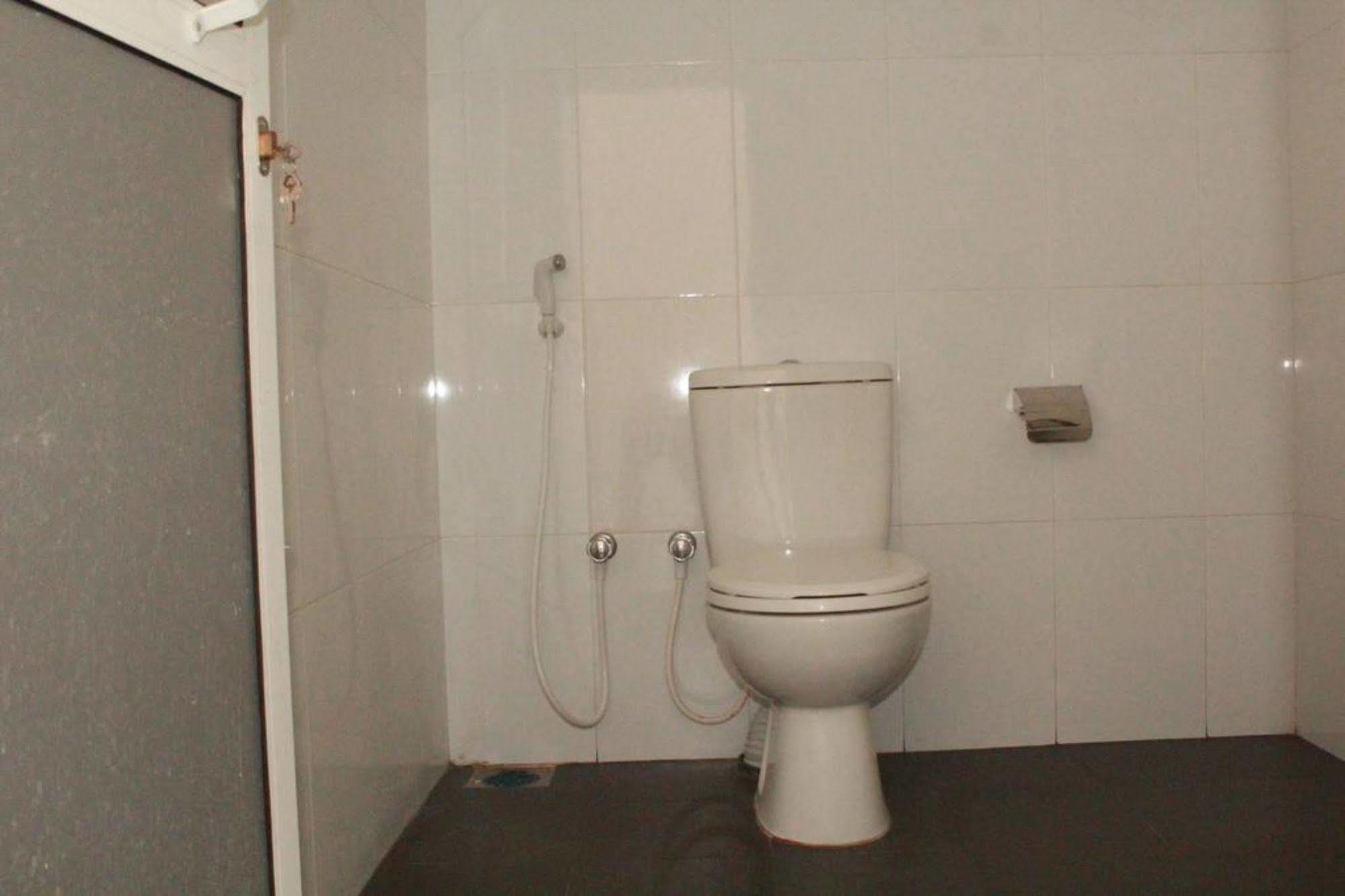 Pearl City Hotel Tissamaharama Dış mekan fotoğraf